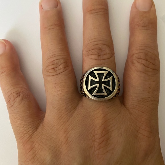 925 Silver ring iron cross